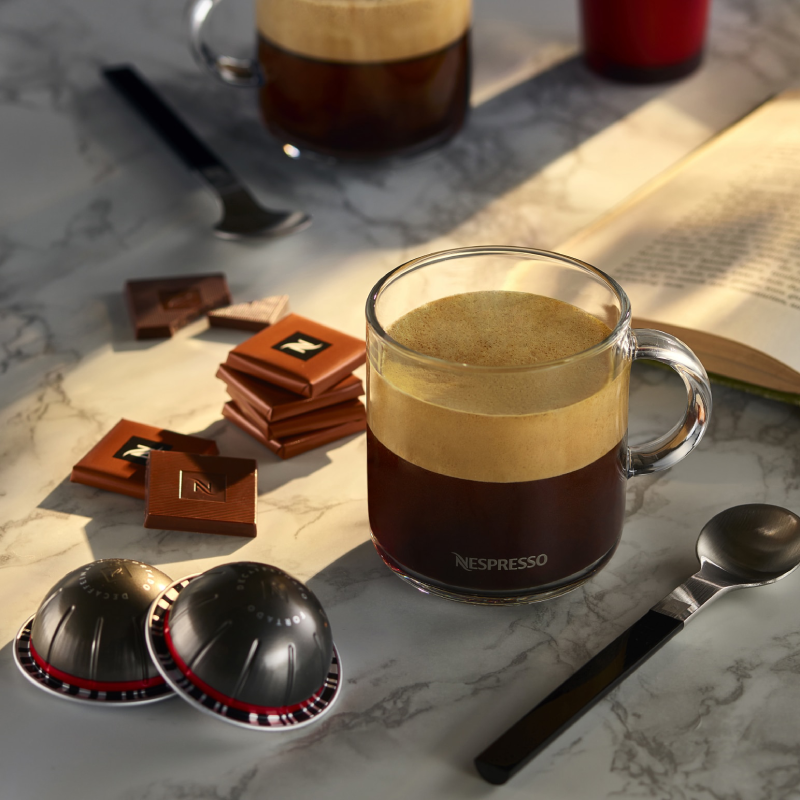 Kafa bez kofeina u šoljici